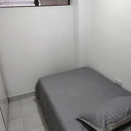 Habitaciones Amobladas Laureles 1 Medellín Exterior foto
